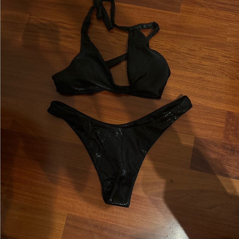 Black Bikini Set
